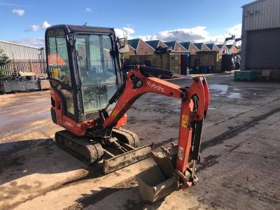 Kubota KX015-4