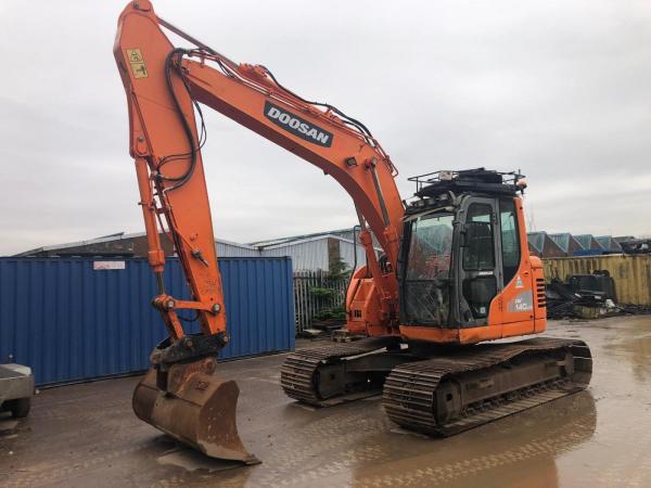 Doosan DX140LCR-3